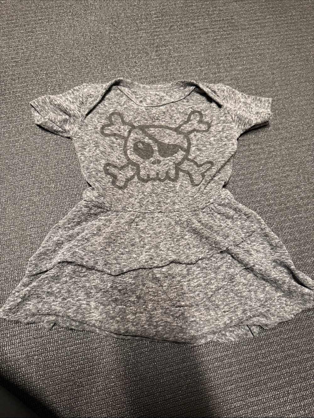 nununu Gray Skull & Crossbones Dress